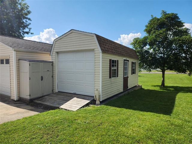 825 Sherman Street, Catasauqua Boro, PA 18032