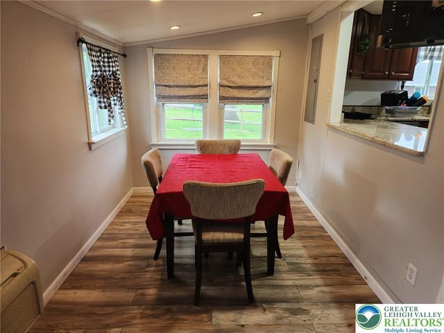 825 Sherman Street, Catasauqua Boro, PA 18032