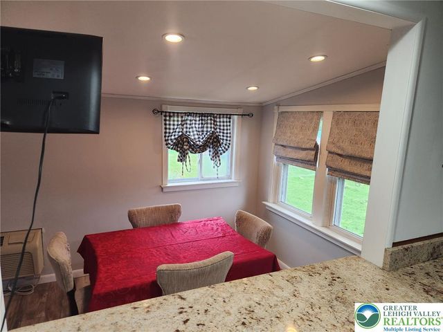 825 Sherman Street, Catasauqua Boro, PA 18032