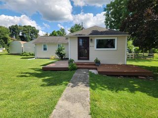825 Sherman Street, Catasauqua Boro, PA 18032
