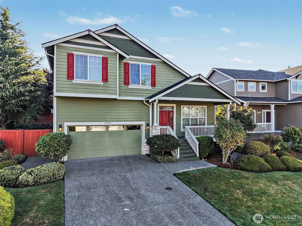 9207 226th Avenue E, Buckley, WA 98321