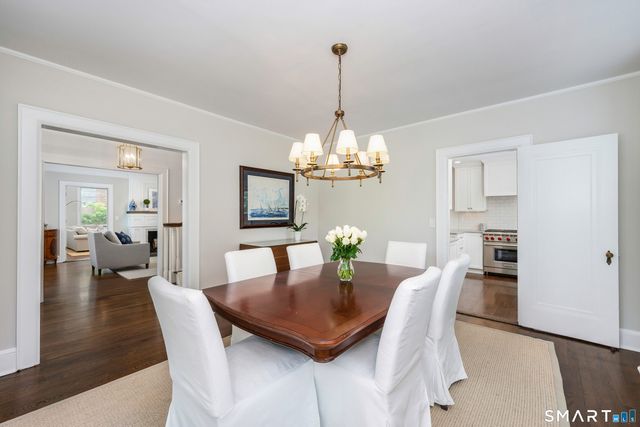 229 West Avenue, Darien, CT 06820