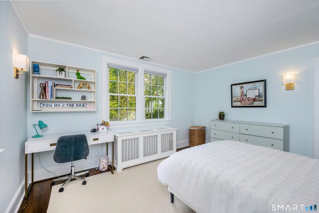 229 West Avenue, Darien, CT 06820