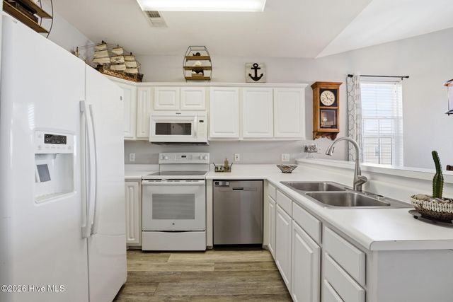 7503 Moorhen Lane SW 55e, Sunset Beach, NC 28468