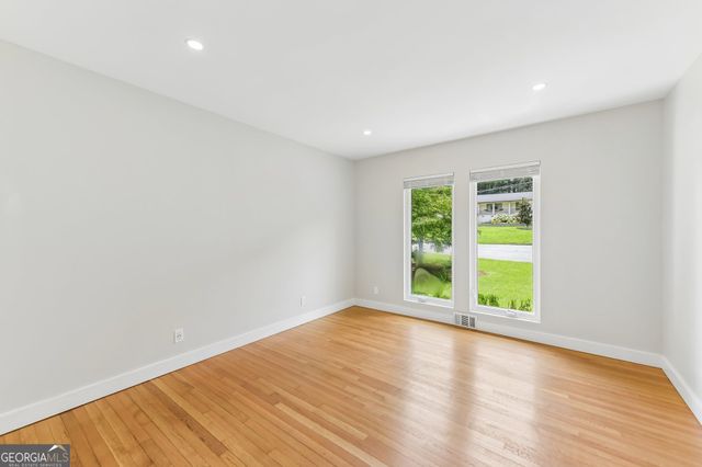 3272 Balmoral Drive, Atlanta, GA 30341