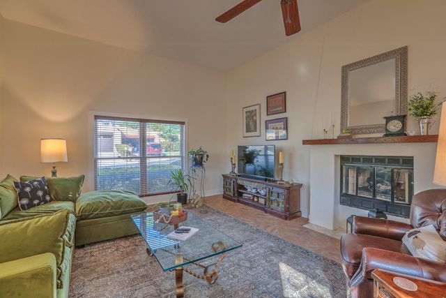 9600 MERION Circle NE, Albuquerque, NM 87111