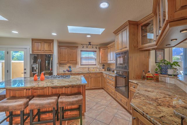 9600 MERION Circle NE, Albuquerque, NM 87111