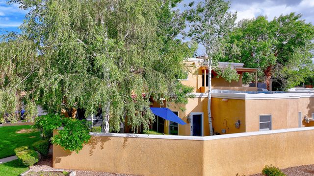 9600 MERION Circle NE, Albuquerque, NM 87111