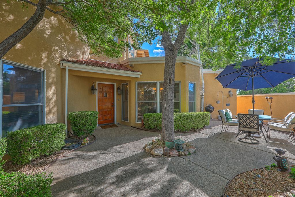 9600 MERION Circle NE, Albuquerque, NM 87111