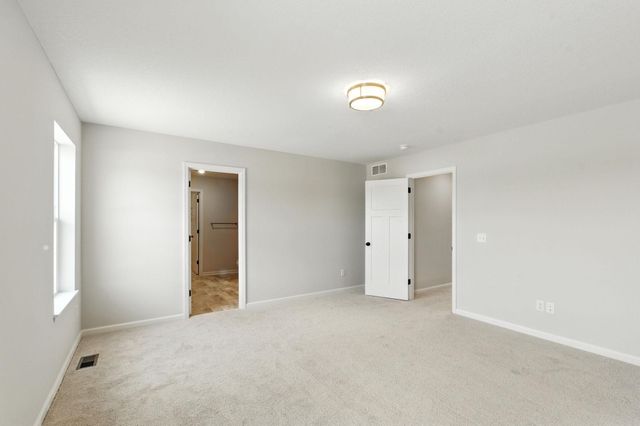 11614 16th Circle NE, Saint Michael, MN 55376