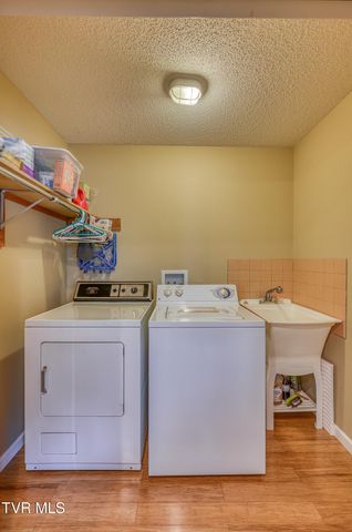 7519 Wolf Run Road, Bristol, VA 24202