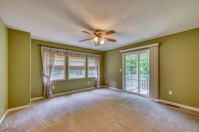 7519 Wolf Run Road, Bristol, VA 24202