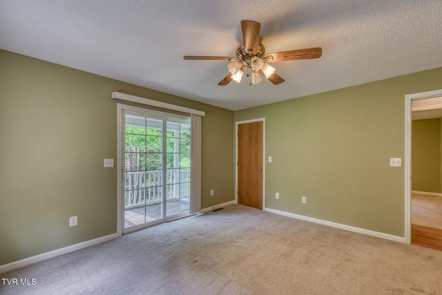 7519 Wolf Run Road, Bristol, VA 24202