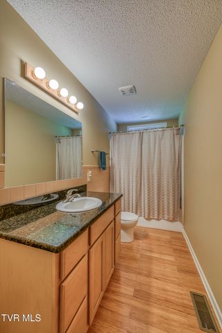 7519 Wolf Run Road, Bristol, VA 24202