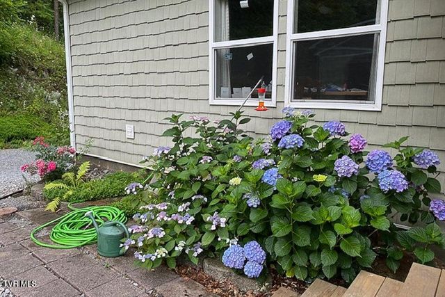 7519 Wolf Run Road, Bristol, VA 24202