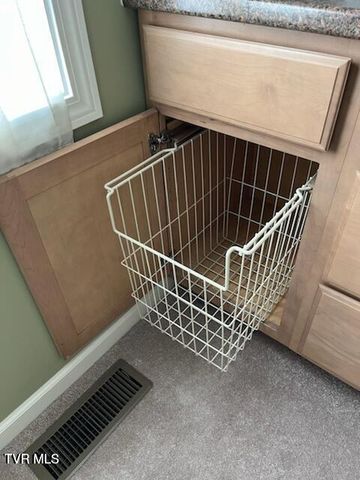 7519 Wolf Run Road, Bristol, VA 24202