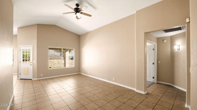 1530 E Charleston Avenue, Phoenix, AZ 85022