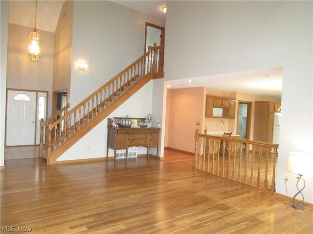 8553 Indian Creek Drive, Poland, OH 44514