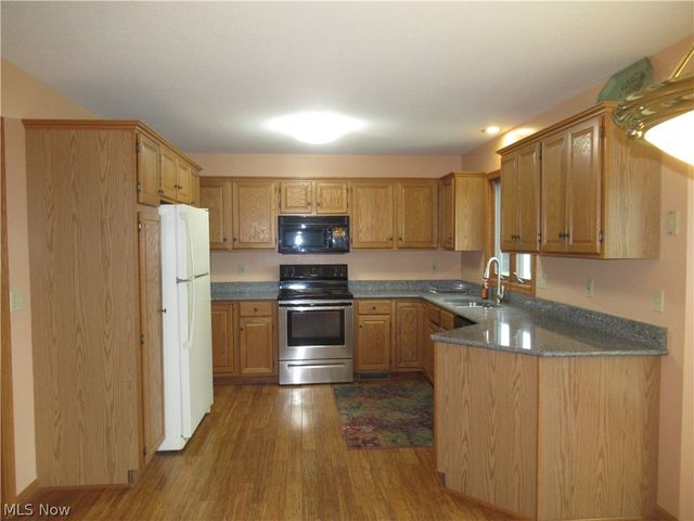 8553 Indian Creek Drive, Poland, OH 44514