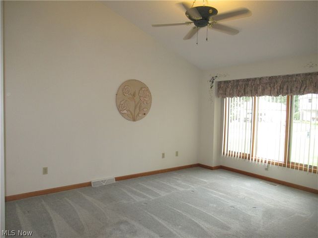 8553 Indian Creek Drive, Poland, OH 44514
