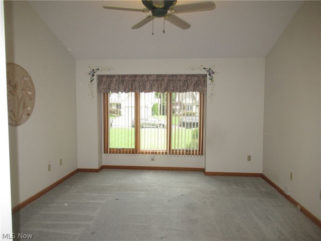 8553 Indian Creek Drive, Poland, OH 44514
