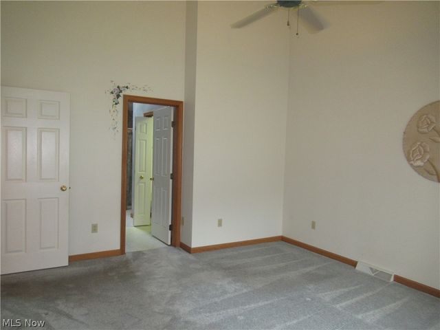 8553 Indian Creek Drive, Poland, OH 44514