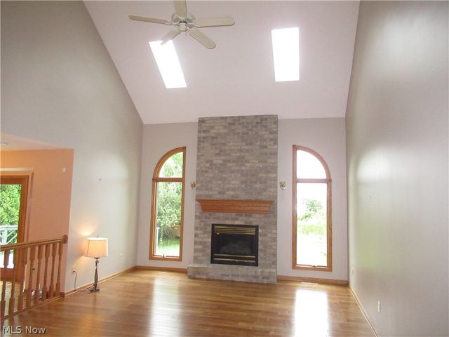 8553 Indian Creek Drive, Poland, OH 44514