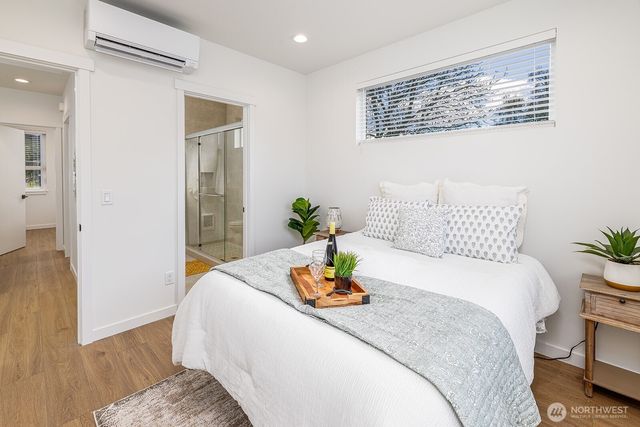 7711 A 11th Avenue SW, Seattle, WA 98106