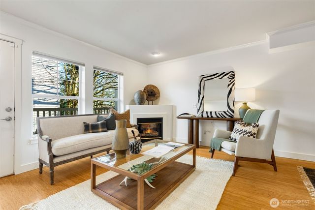 206 24th Avenue E, Seattle, WA 98112