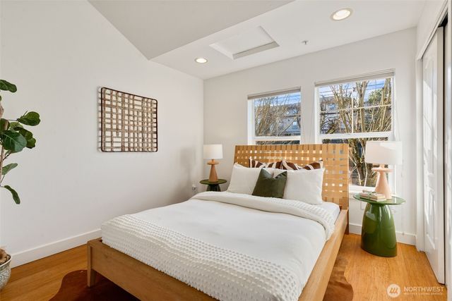 206 24th Avenue E, Seattle, WA 98112