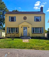 81 Oxford Street, Bridgeport, CT 06606