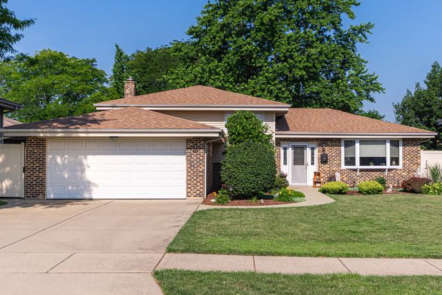 554 N Green Ridge Street, Addison, IL 60101
