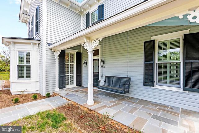 558 GAY ST, Washington, VA 22747