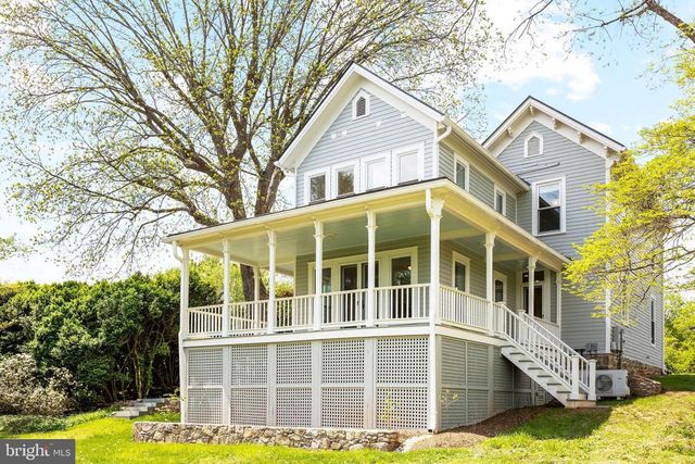 558 GAY ST, Washington, VA 22747