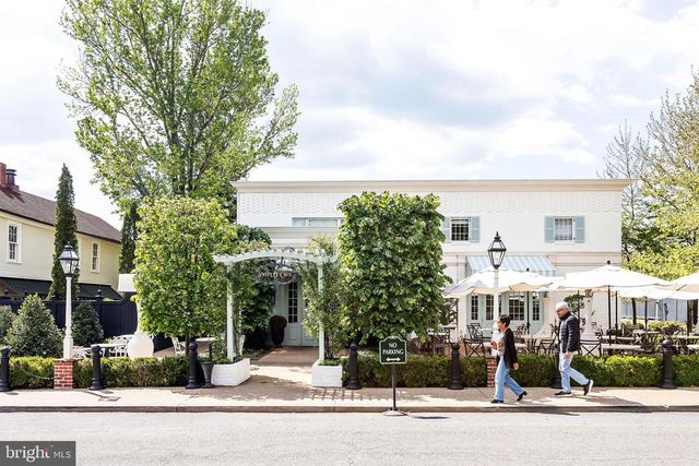 558 GAY ST, Washington, VA 22747