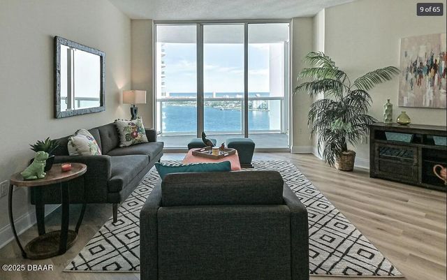 231 Riverside Dr Unit 2206, Holly Hill, FL 32117