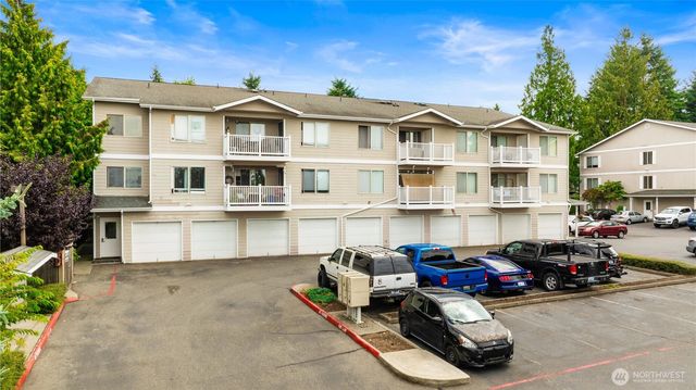1910 W Casino Road #124, Everett, WA 98204