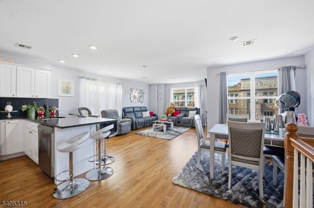 299 N 13Th St, Newark City, NJ 07107