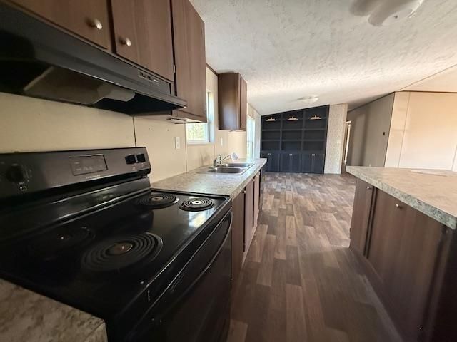 872 Twin Towers Road, Silsbee, TX 77656