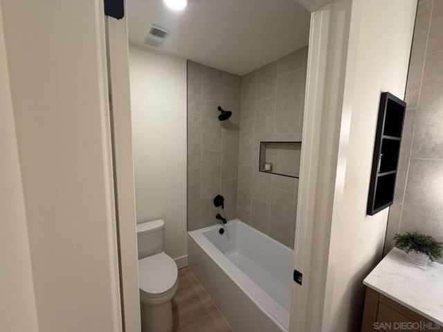 4463 Chase Drive 23, Huntington Beach, CA 92649