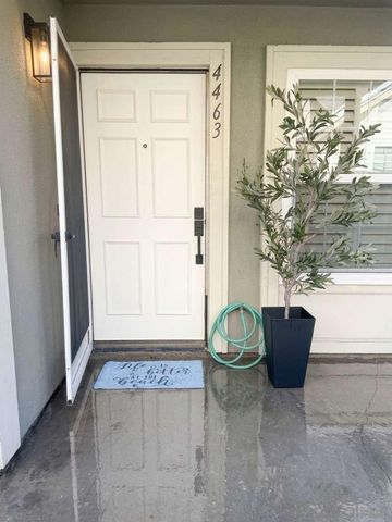 4463 Chase Drive 23, Huntington Beach, CA 92649