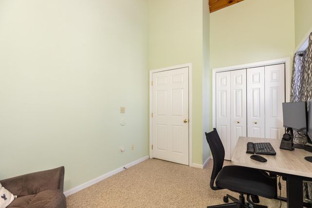 713 Central Ave Apt 3, Dover, NH 03820