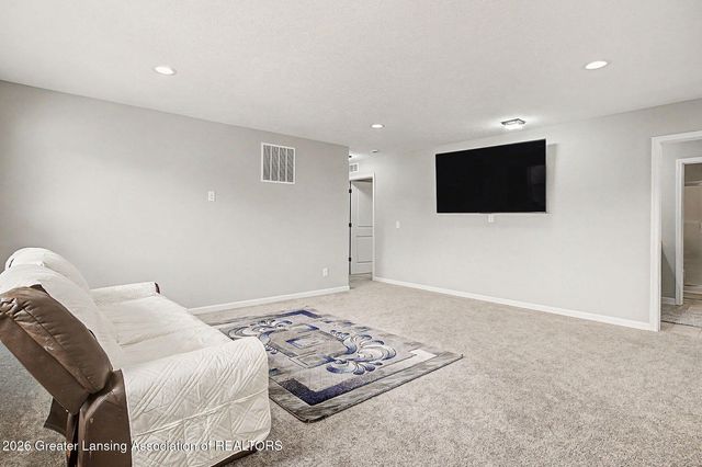 2952 Medinah Drive, Okemos, MI 48864