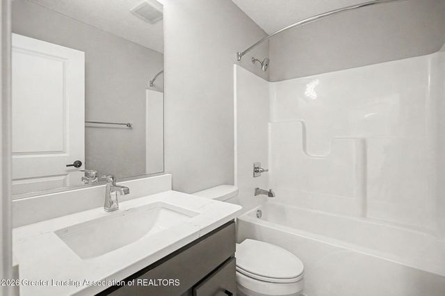 2952 Medinah Drive, Okemos, MI 48864