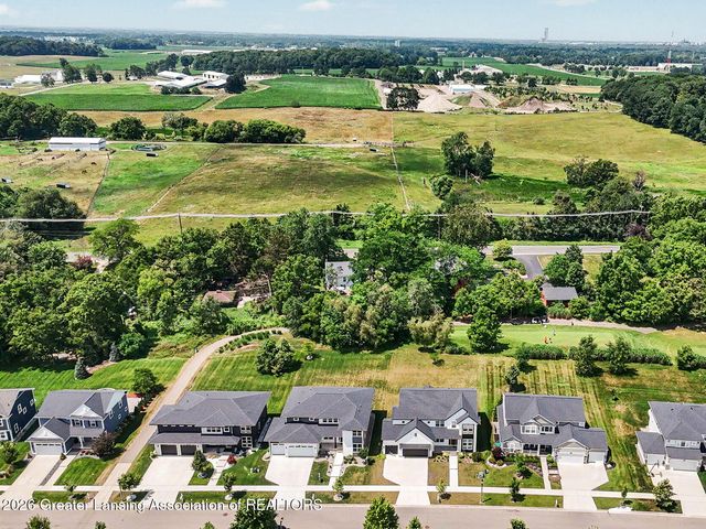2952 Medinah Drive, Okemos, MI 48864