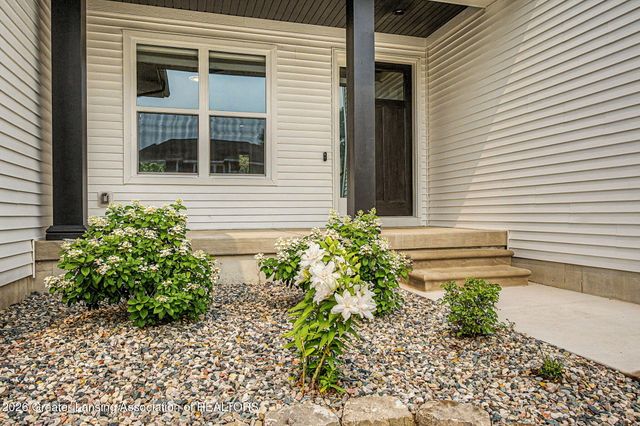2952 Medinah Drive, Okemos, MI 48864