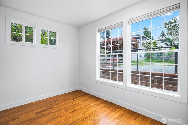 1517 6th Street, Anacortes, WA 98221