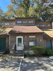 1127 Ocala Road, Tallahassee, FL 32304