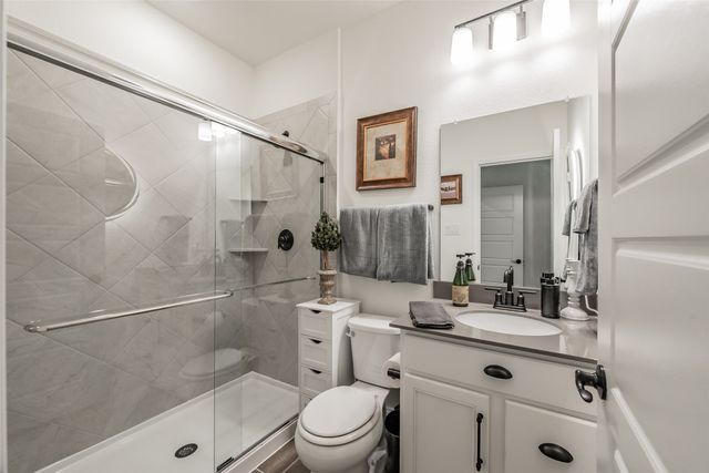 1041 Auburn Drive, Justin, TX 76247