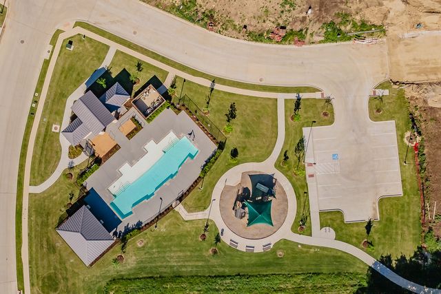 1041 Auburn Drive, Justin, TX 76247